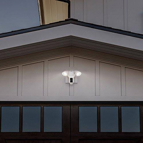 Floodlight Cam with Chime Pro G45371