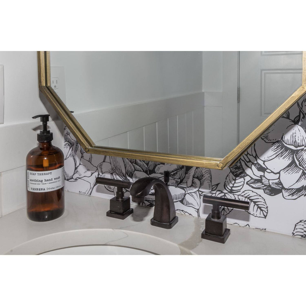 Oil Rubbed Bronze Mini Widespread Lavatory Faucet with Pop-Up E578