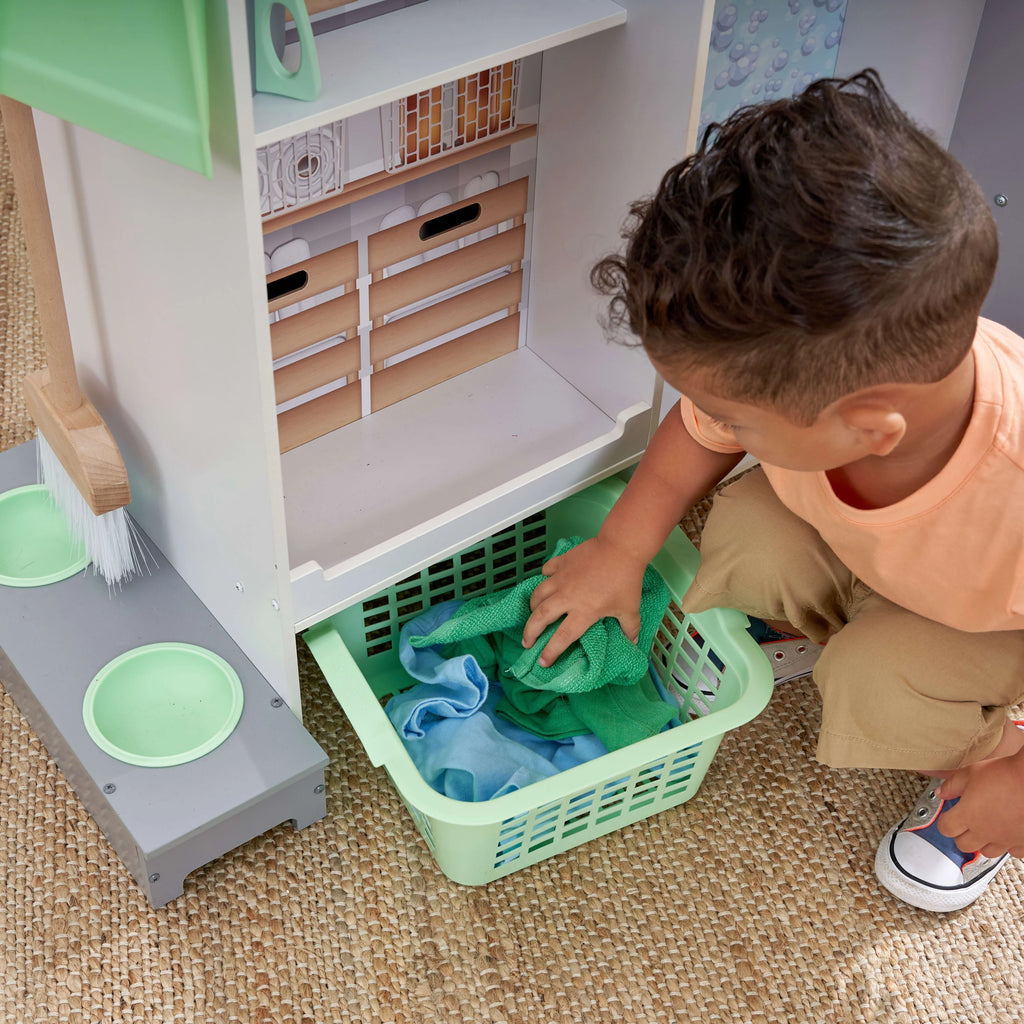 Wooden 2-in-1 Kitchen & Laundry Play Set with 10 Accessories M536