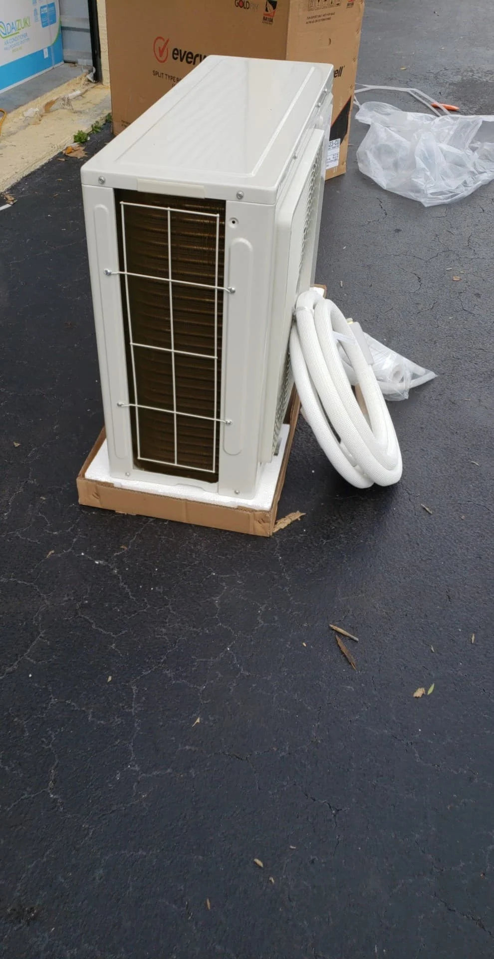12000 BTU Ductless Mini Split Air Conditioner Heat Pump O950