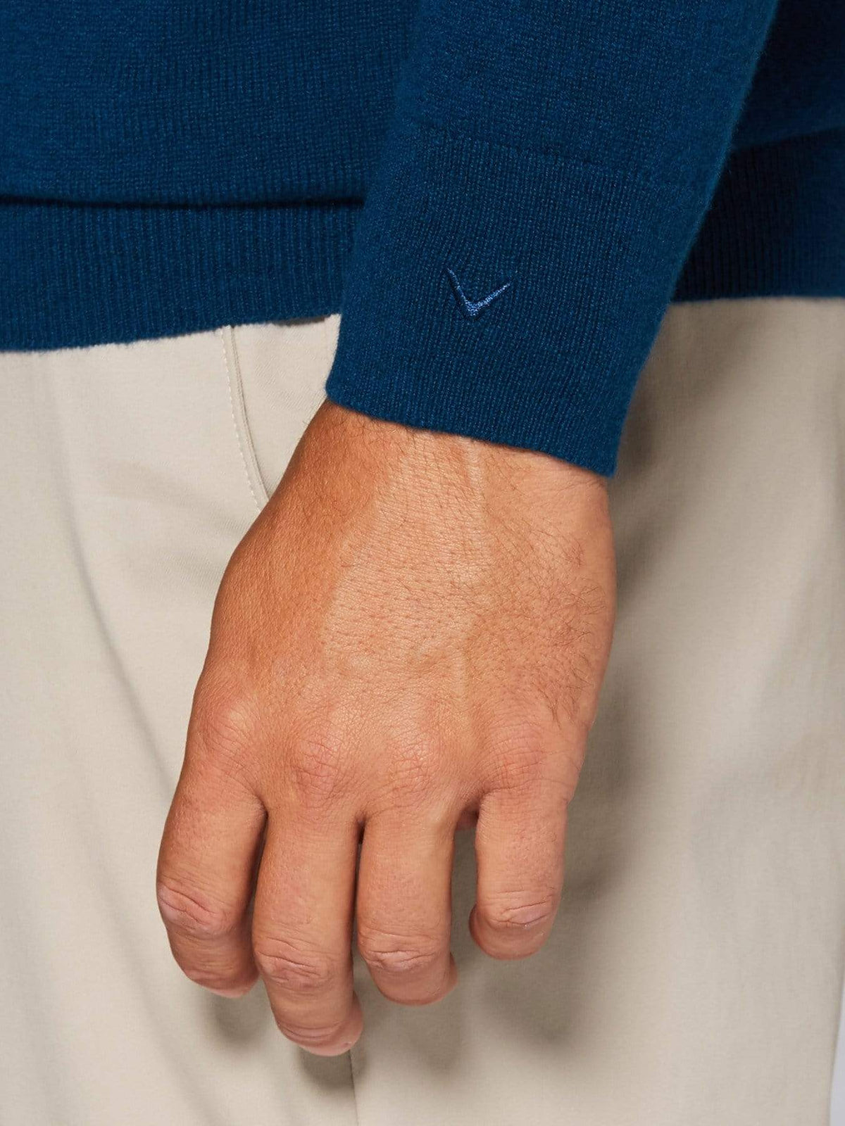 Men's Tour Authentic Cashmere V-Neck Sweater