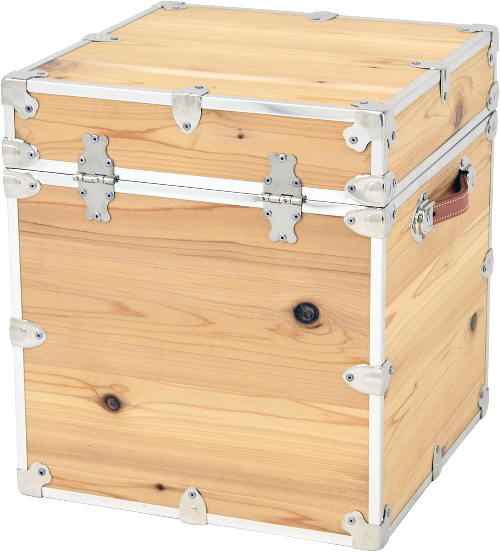 Western Red Knotty Cedar Cube Trunk O238228