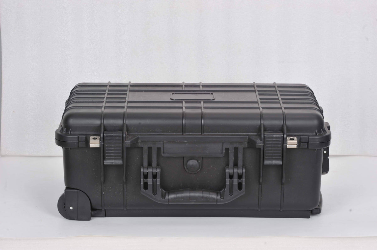 22 in. Wheeled Waterproof Case/Safe, Gray N19895