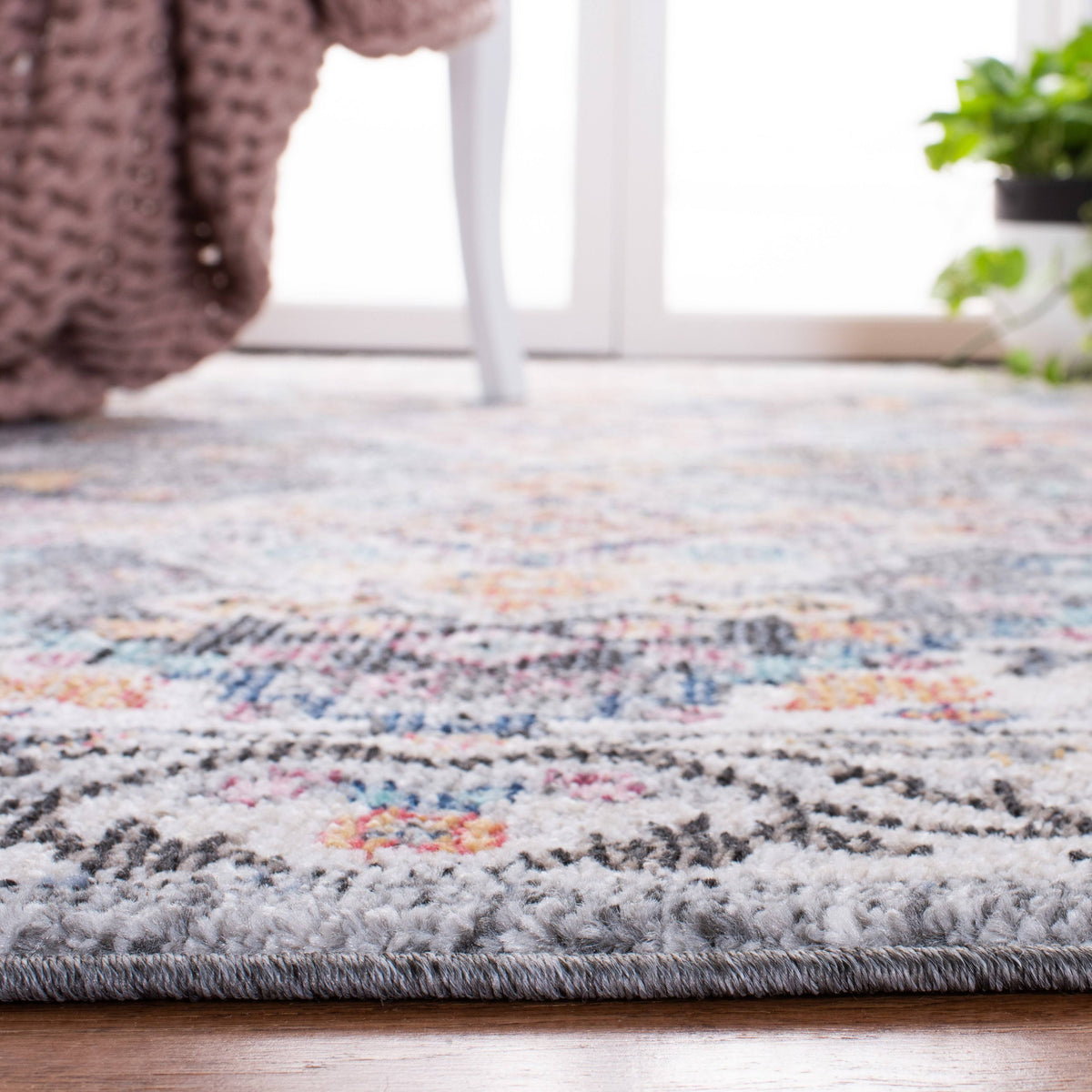 Ivory / Grey Round Rug W1282