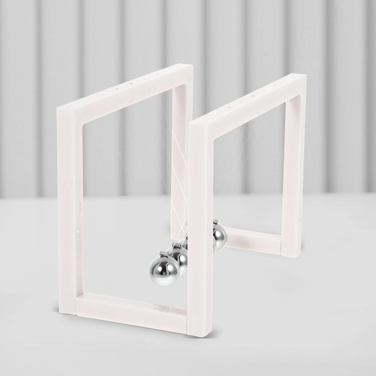 Newton Cradle Balls Desk Decoration M584022