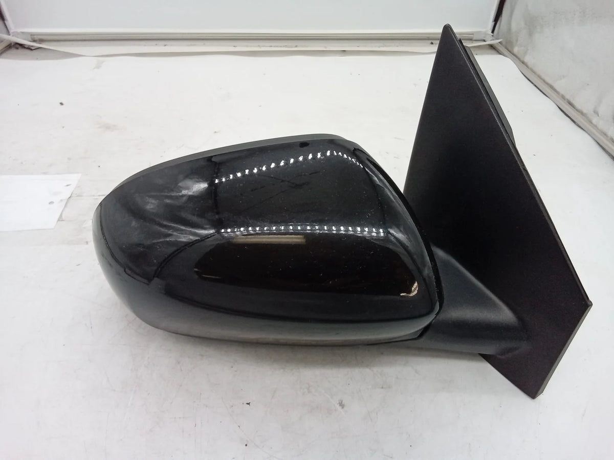Passenger RH Side View Mirror M17363