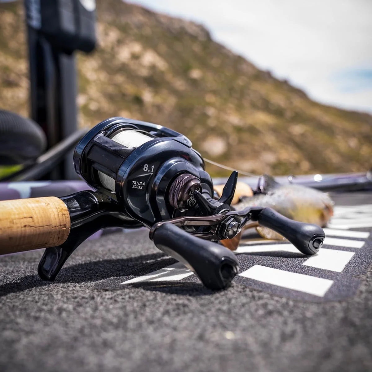 Baitcasting Reel, 7.3:1, 7.4 Oz M7502